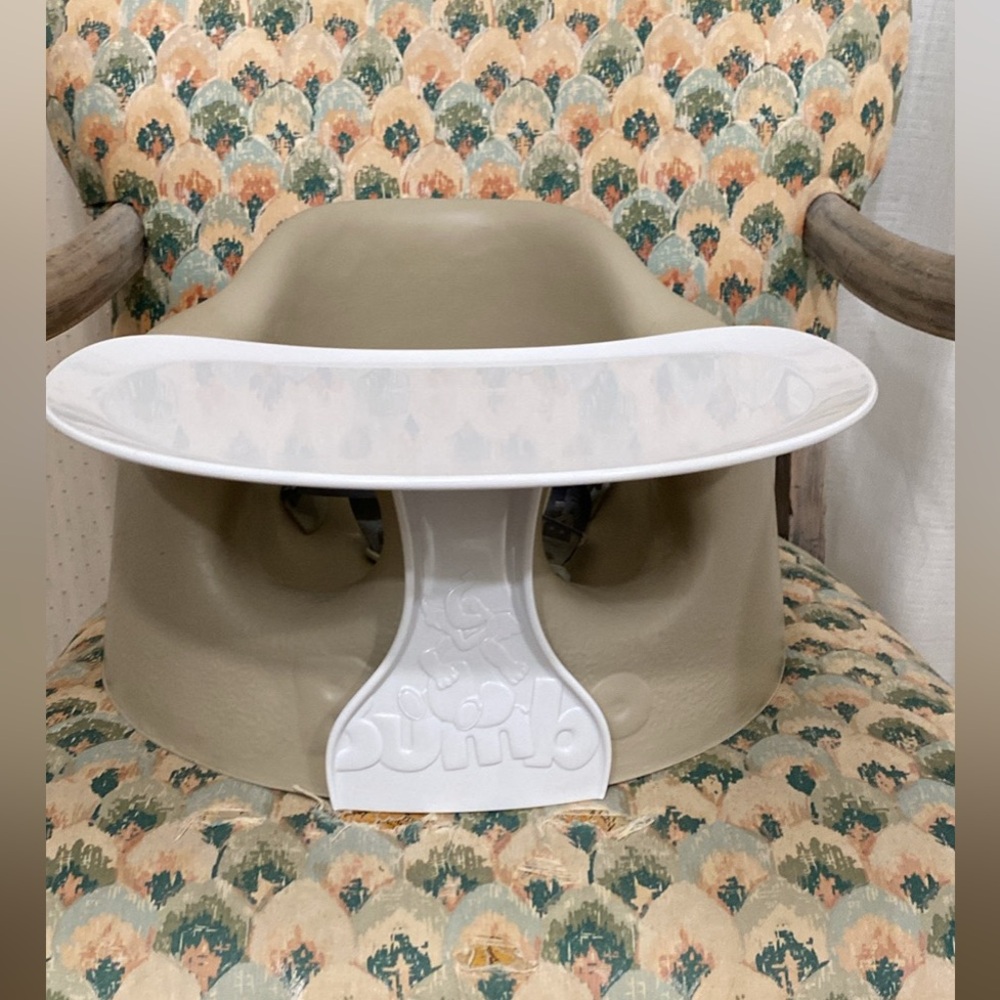 Bumbo Taupe Baby Seat with White Tray